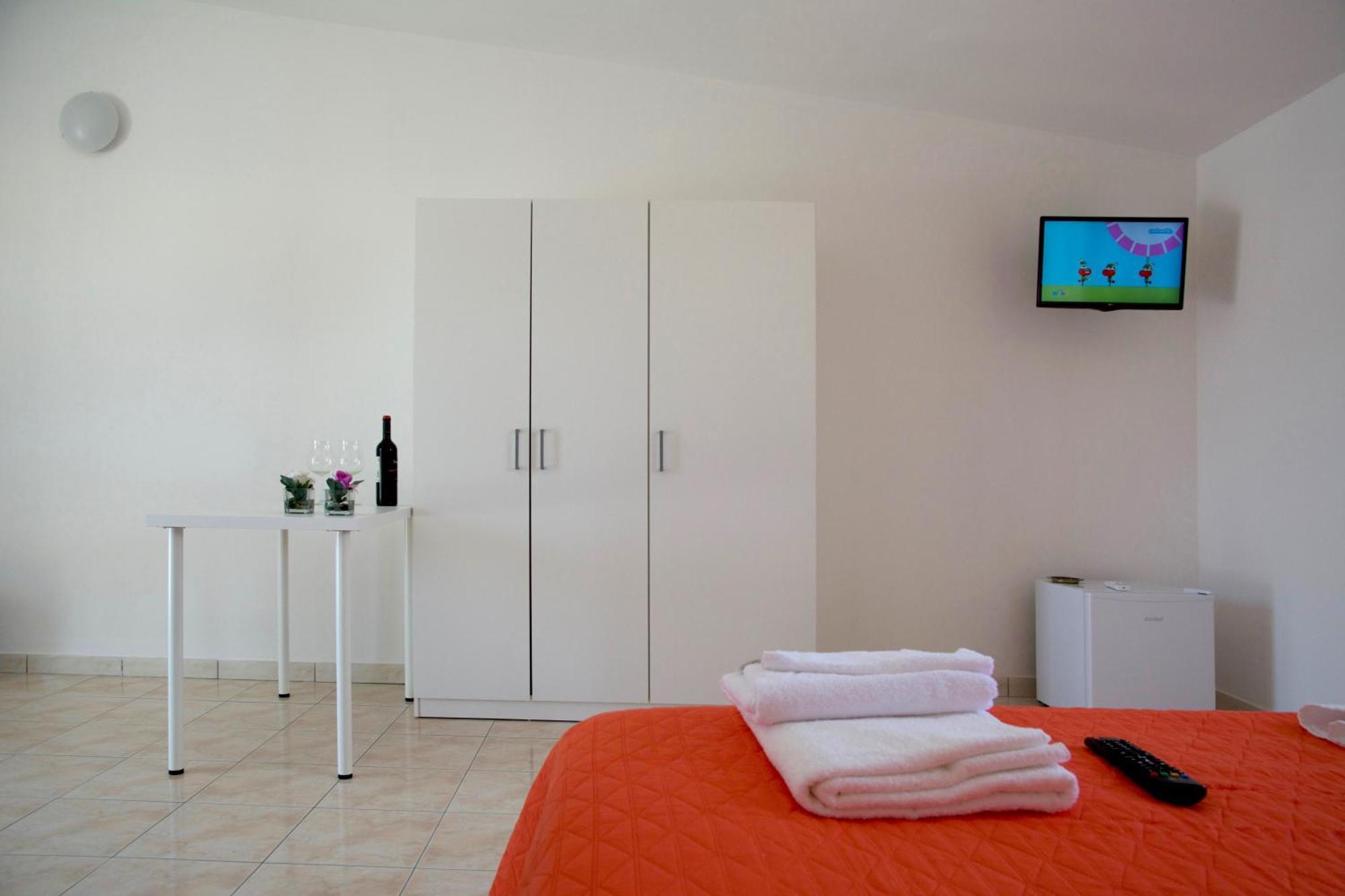 B&B Selene Castelnuovo Cilento エクステリア 写真